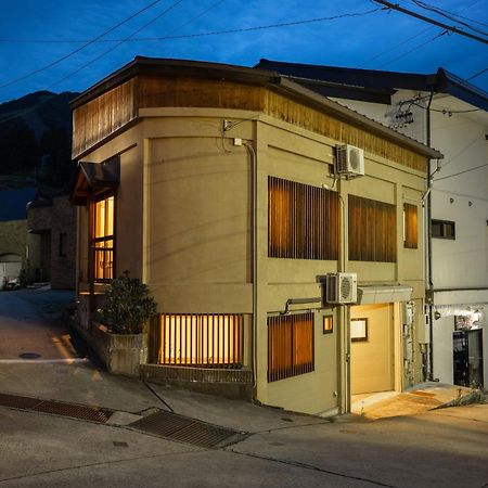 Corner House Apartment Нодзава Онсен Екстериор снимка